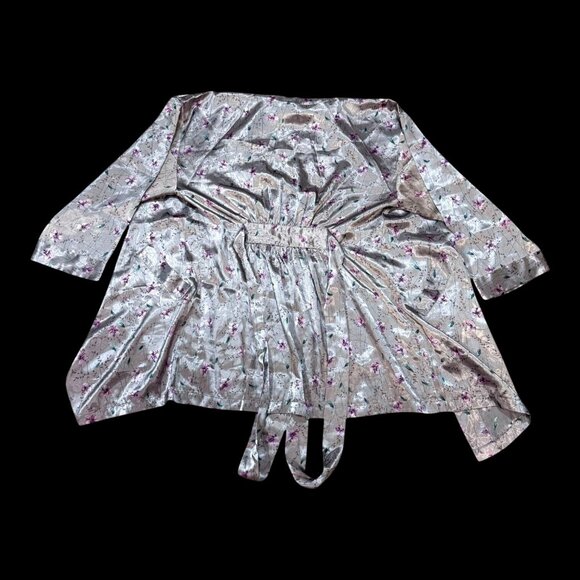 Victorias Secret Floral Satin Robe Waist Tie Flowers One Size Silver Purple - Picture 2 of 8